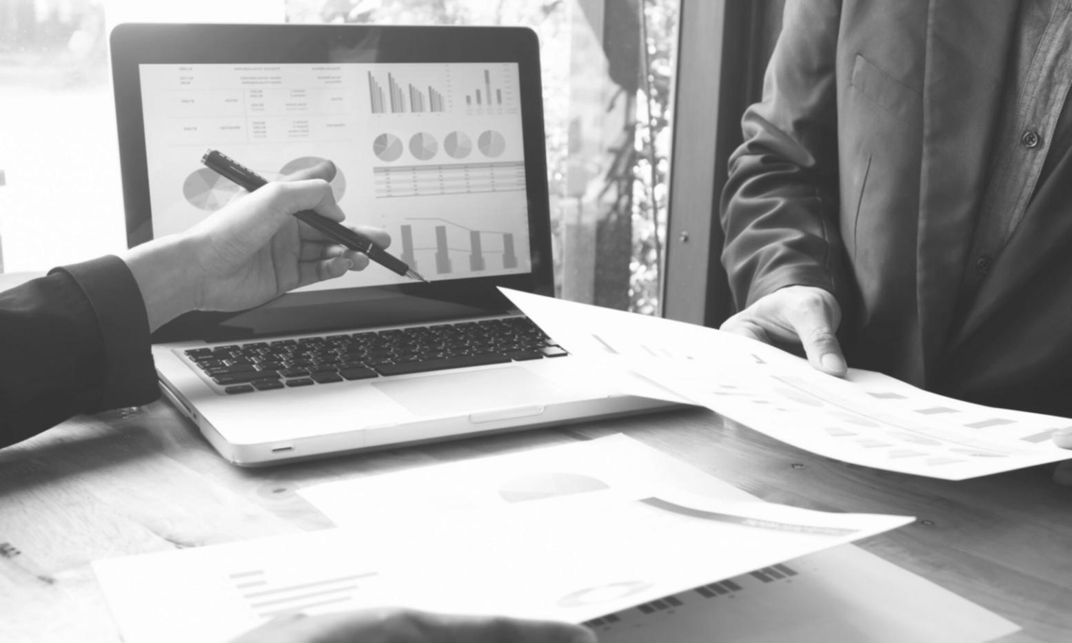 Interfaz de plataforma mostrando módulos formativos estructurados